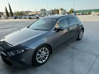 Usata Mercedes A180 136 CV (100 kW) 2019 Grigio Berlina