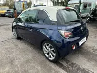 Usata Opel Adam 69 CV (50 kW) 2015 Blu Utilitaria