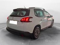 Usata Peugeot 2008 Active 82 CV (60 kW) 2016 Bianca SUV