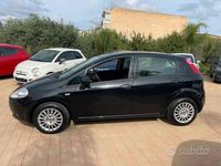 Usata Fiat Grande Punto 69 CV (50 kW) 2010 Nero Utilitaria