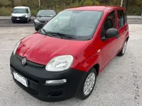 Usata Fiat Panda Easy 75 CV (55 kW) 2015 Rosso Utilitaria