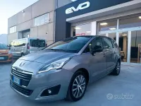 Usata Peugeot 5008 Allure 163 CV (119 kW) 2014 Grigio Monovolume