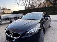 Usata Volvo V40 120 CV (88 kW) 2017 Nero Berlina