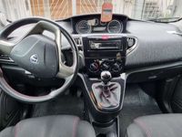 usata Lancia Ypsilon 1.2 8v Elefantino 69cv