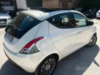 Usata Lancia Ypsilon S 85 CV (62 kW) 2011 Bianco Utilitaria