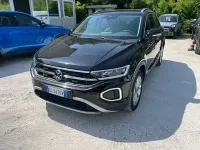 Usata VW T-Roc Style 150 CV (110 kW) 2022 Nero SUV