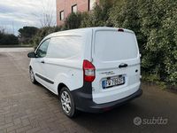 Usata Ford Courier 2019 Bianco Monovolume