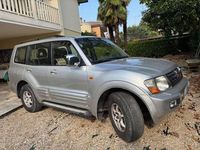 Usata Mitsubishi Pajero 160 CV (117 kW) 2002 Grigio SUV
