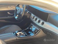 Usata Mercedes E220 Premium Plus 194 CV (142 kW) 2017 Argento Station wagon