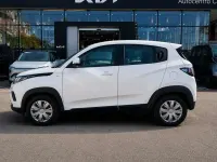 Usata Mahindra KUV100 87 CV (63 kW) 2020 Bianco SUV