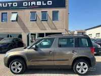Usata Skoda Yeti GreenLine 105 CV (77 kW) 2013 Marrone SUV