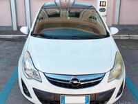 Usata Opel Corsa 75 CV (55 kW) 2011 Bianco Utilitaria