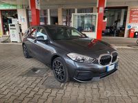 Usata BMW 116 Sport Line 116 CV (85 kW) 2020 Grigio Utilitaria