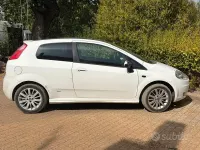 Usata Fiat Grande Punto 90 CV (66 kW) 2007 Utilitaria