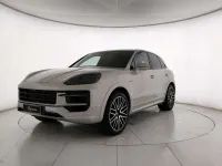 Gebraucht Porsche Cayenne 305 PS (224 kW) 2024 Beige SUV