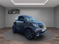 Usata Smart ForTwo Cabrio Passion 89 CV (65 kW) 2019 Grigio Cabrio