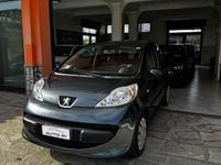 Usata Peugeot 107 68 CV (50 kW) 2008 Grigio Utilitaria
