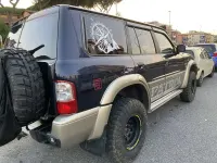 Usata Nissan Patrol SE 129 CV (94 kW) 1998 Blu/azzurro SUV