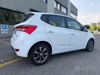 Usata Hyundai ix20 90 CV (66 kW) 2015 Bianco Utilitaria