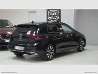 Usata VW Golf VII Style 150 CV (110 kW) 2021 Nero Utilitaria