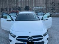 Usata Mercedes A180 Business 116 CV (85 kW) 2018 Bianco Berlina