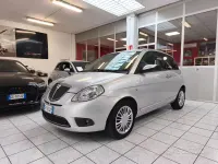 Usata Lancia Ypsilon 60 CV (44 kW) 2007 Grigio Utilitaria