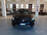Usata Volvo XC60 Momentum 190 CV (139 kW) 2016 Nero SUV