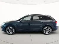 Usata Audi Q7 S-Line 286 CV (210 kW) 2024 Grigio waitomo metallizzato SUV