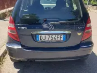 Usata Mercedes A180 Elegance 109 CV (80 kW) 2007 Blu Berlina