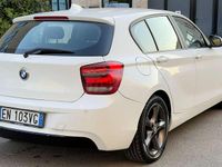 Usata BMW 114 Sport Line 102 CV (75 kW) 2012 Bianco Utilitaria