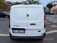 Begagnad Ford Transit Connect 101 HK (74 kW) 2024 Vit Minibuss