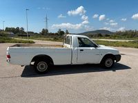 Usata Mitsubishi L200 72 CV (52 kW) 2002 Bianco Pick-up