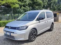 Usata VW Caddy 122 CV (89 kW) 2021 Grigio Monovolume