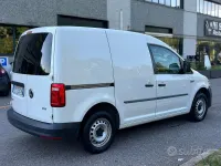Usata VW Caddy 102 CV (75 kW) 2017 Bianco Monovolume