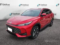 Nuova MG HS Luxury 2025 Rosso SUV