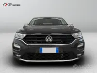 Usata VW T-Roc Business 110 CV (80 kW) 2021 Grigio SUV