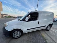 Usata Fiat Doblò 95 CV (69 kW) 2017 Bianco Monovolume