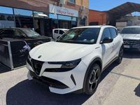 Nuova Alfa Romeo Junior Edizione Speciale 136 CV (100 kW) 2025 Nero SUV