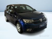Usata Dacia Sandero Ambiance 75 CV (55 kW) 2018 Blu metallizzato Berlina