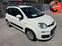 Usata Fiat Panda Lounge 69 CV (50 kW) 2012 Bianco Utilitaria