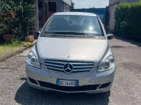 Usata Mercedes B180 109 CV (80 kW) 2006 Argento Monovolume