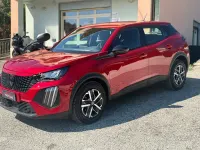 Usata Peugeot 2008 Active 101 CV (74 kW) 2024 Rosso SUV