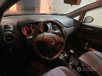 Usata Fiat Punto Street 95 CV (69 kW) 2017 Bianco Berlina