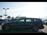 Usata Volvo V60 Momentum 150 CV (110 kW) 2020 Nero Station wagon