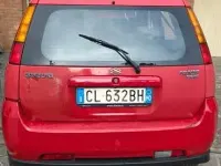 Usata Suzuki Ignis 69 CV (50 kW) 2004 Rosso Utilitaria
