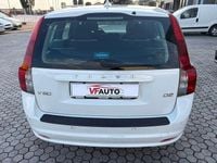 Usata Volvo V50 R-Design 114 CV (83 kW) 2010 Bianco Station wagon