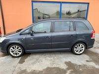 usata Opel Zafira 2ª serie - 2011