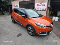 Usata Renault Captur 90 CV (66 kW) 2014 Arancione SUV