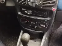 Usado Lancia Ypsilon 80 HP (58 kW) 2001 Azul Citadino