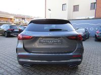 Usata Mercedes GLA200 AMG line 150 CV (110 kW) 2024 Grigio montagna SUV